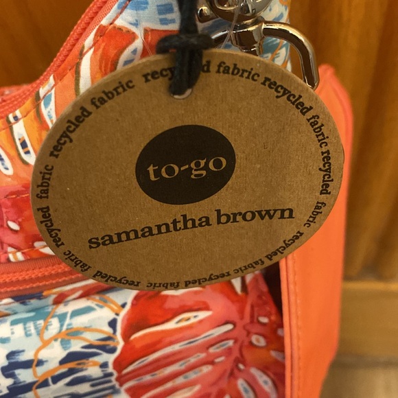 BNWT Samantha Brown To Go nylon multi color crossbody with adjustable strap - Picture 3 of 11